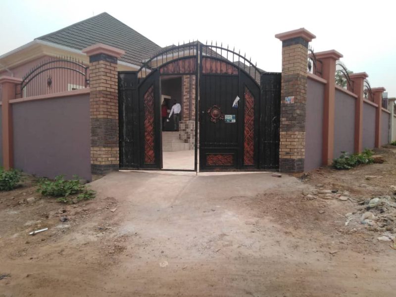3 Bedroom Bungalow with BQ