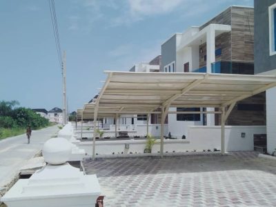 5 Bedroom Fully Detached Duplex with Bq