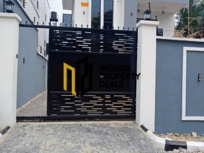 Smart 5 Bedroom Detached Duplex With Swimming Pool and BQ