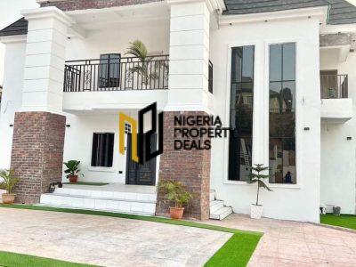 7 Bedroom Duplex with Swimming Pool