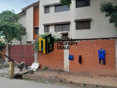 A Vacant Possession 6 Bedroom Duplex on a Cornerpiece for Sale