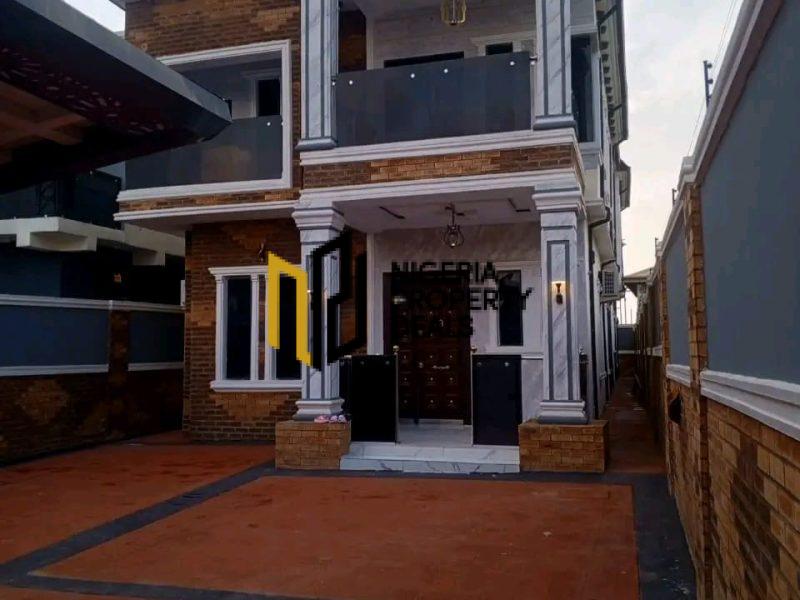 Distress Sale: Furnished 4 Bedroom Duplex