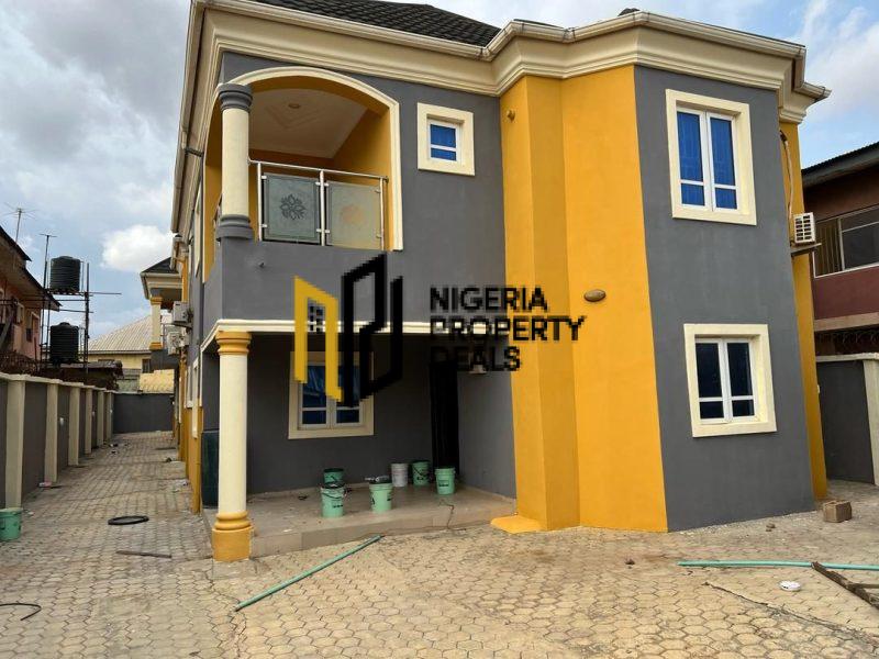 Beautiful 2 and 3 Bedroom Block of Flats